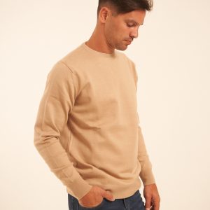 Sweater beige cuello redondo